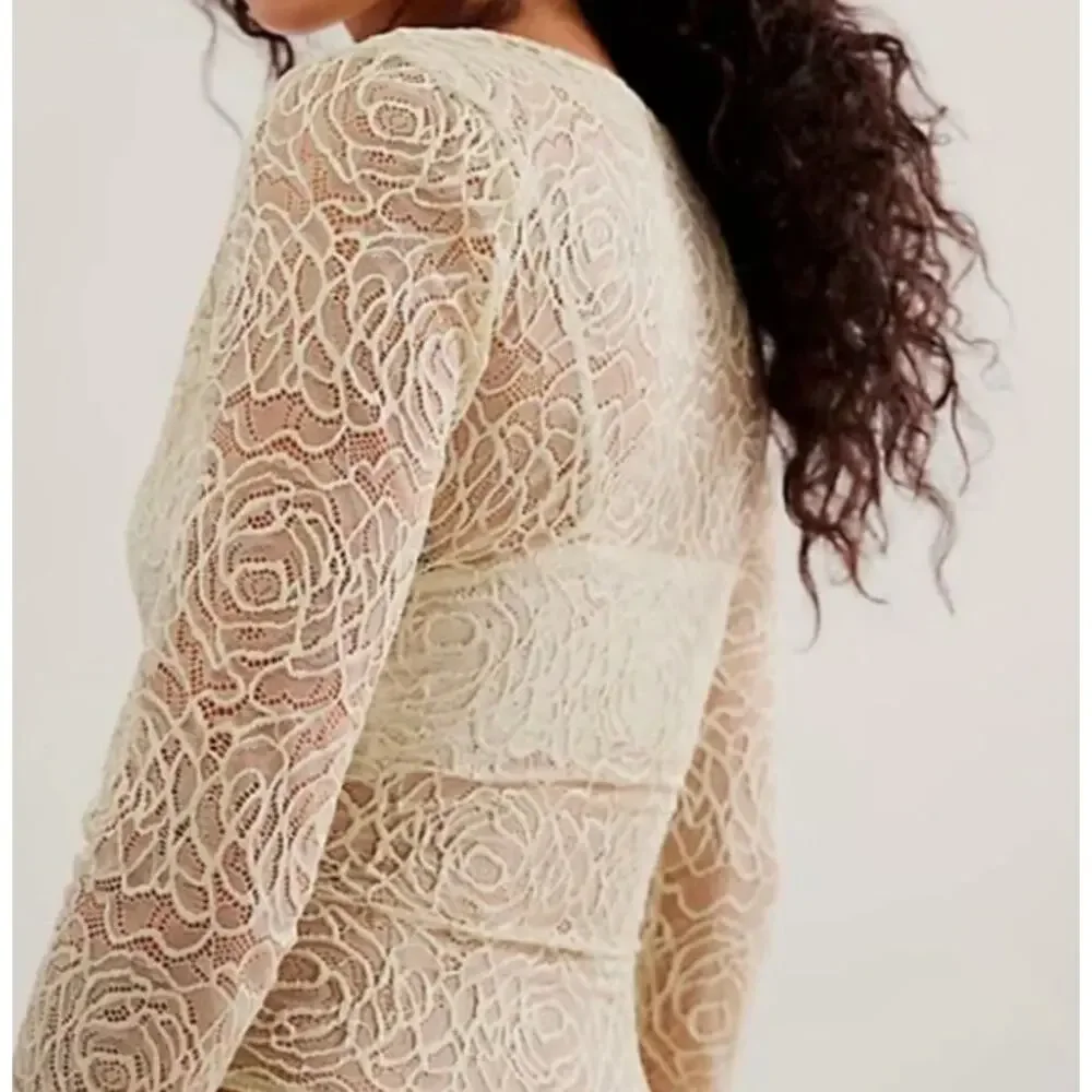 Free People In My Head Bodysuit Size M NWOT‎